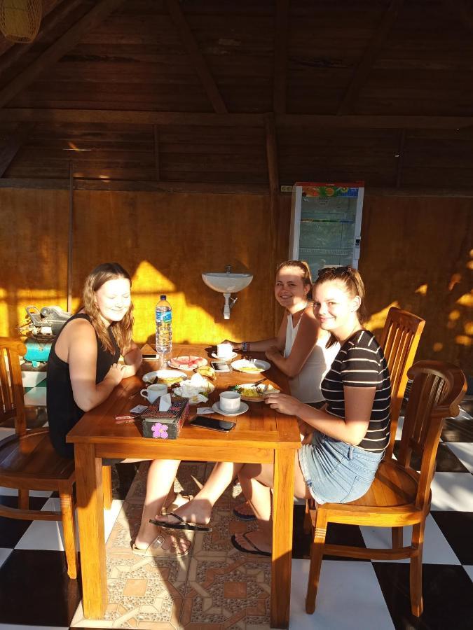 Happy Penida Hostel Toyapakeh Kültér fotó